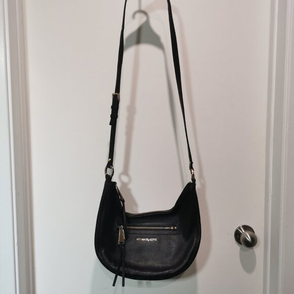 Black/Gold  Half Moon Hobo  Style Crossbody EUC #247 - Picture 2 of 13